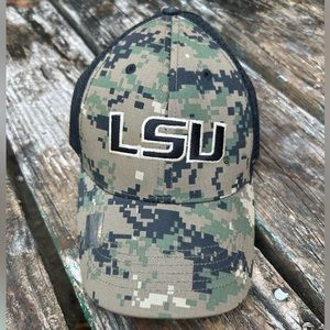 Captivating Headgear LSU Tigers Camouflage Adjustable Truckers Hat. Never Worn